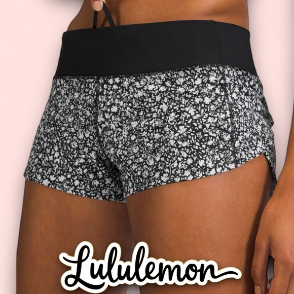 RARE limited edition Lululemon Speed Short Venture Floral Alpine White Black - Picture 1 of 11